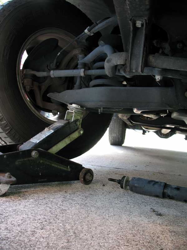 Replacing shock absorbers - how to